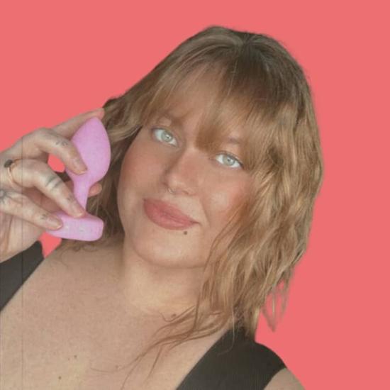 b-Vibe Vibrating Heart Plug — Test & Review