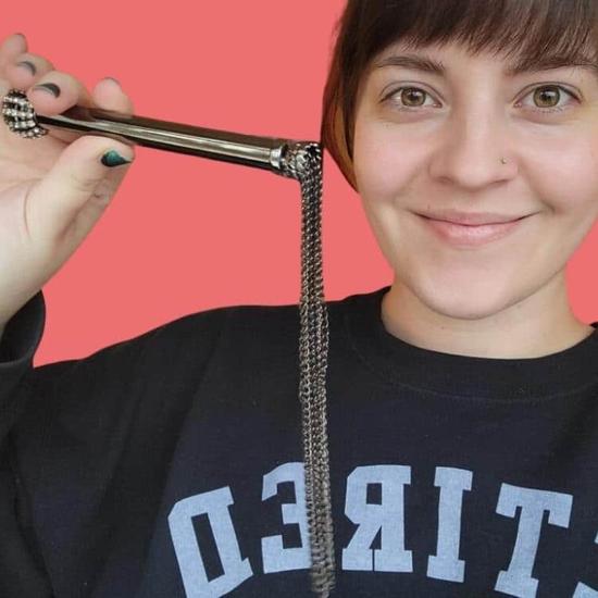 Sportsheets Midnight Jeweled Chained Tickler Flogger – Test & Review