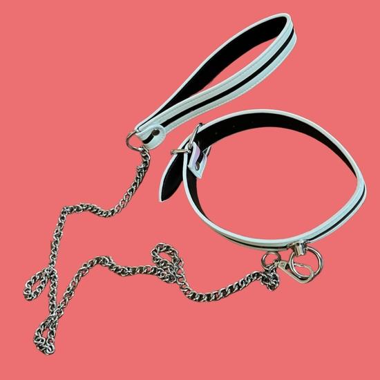 Bondage Boutique Glow-in-the-Dark Collar and Leash – Test & Review